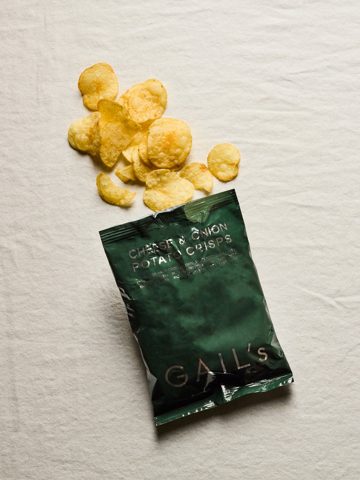 Two Farmers Cheese & Onion Crisps 40g | GAIL's Bakery