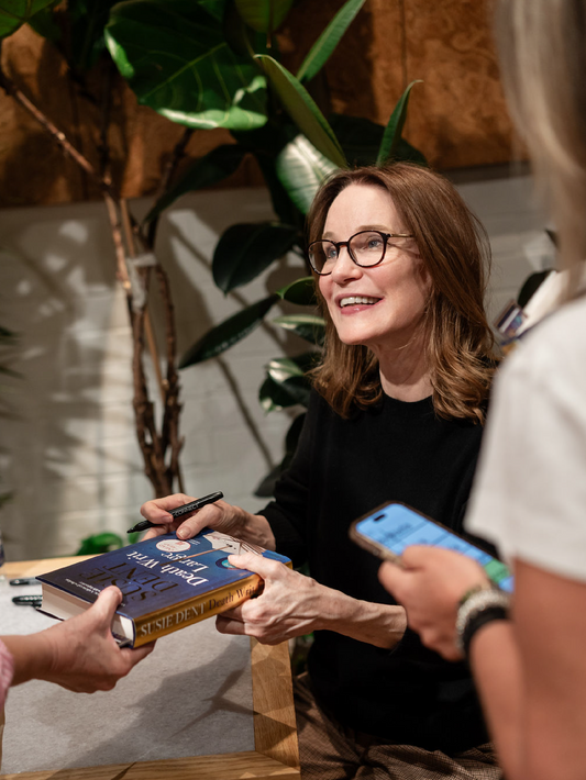 Literature with a Loaf: An Evening with Susie Dent’s Death Writ Large