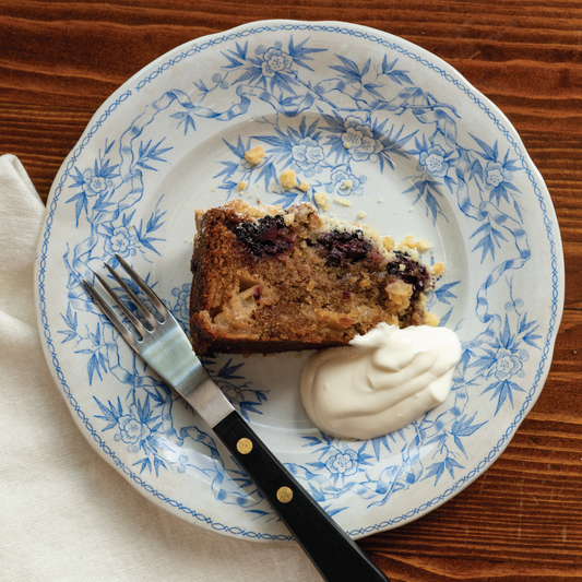 Blackberry and Apple Crumble Cake Recipe