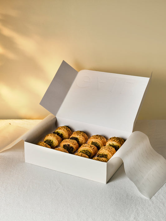 12 Mini Spinach Rolls | GAIL's Bakery