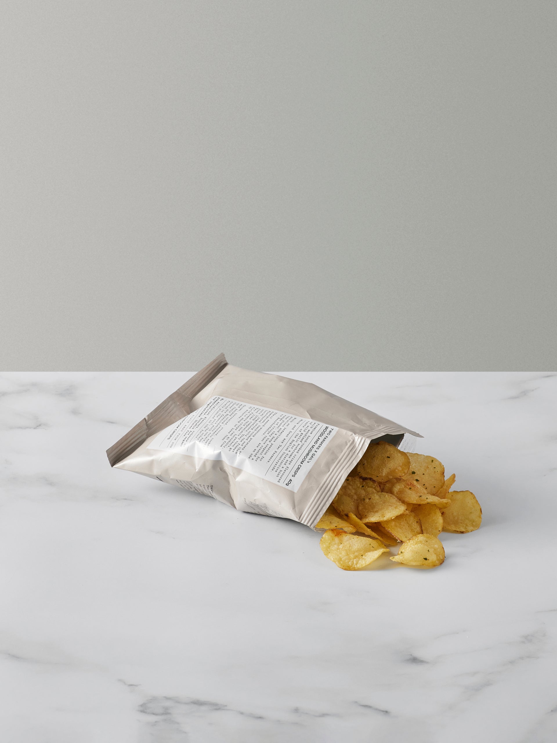 Two Farmers Wild Mushroom & Garlic Crisps 40g | GAIL's Bakery