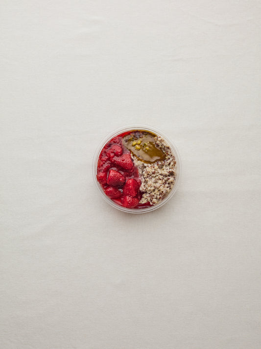 Roasted Strawberry, Pistachio & Quinoa Pot | GAIL's Bakery